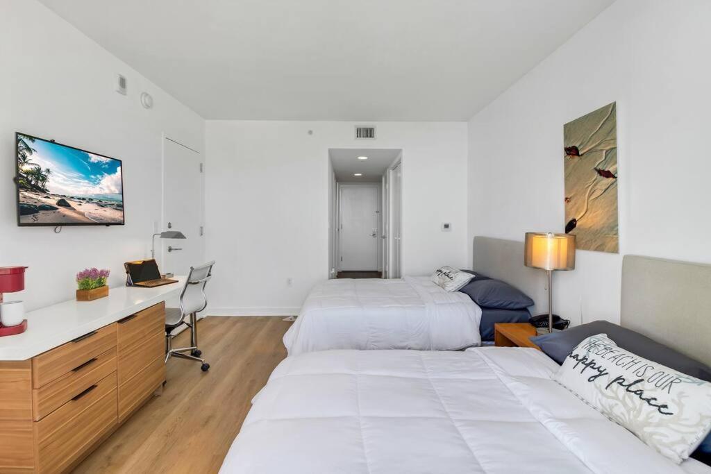 Ocean View 2Br 2Bth Hallandale Beach Miami Ft Lauderdale מראה חיצוני תמונה